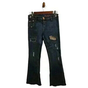 P7436 allen b. Distressed flare festival jeans